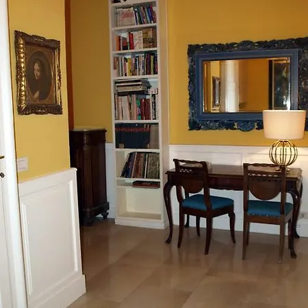 Kohl Haus Apartment